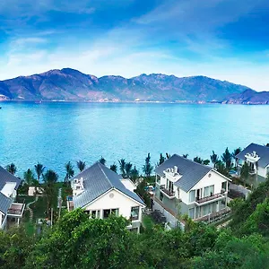 ***** Resort Merperle Hon Tam Vietnam