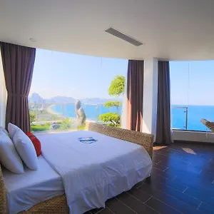 **** Hotel The Light Vietnam